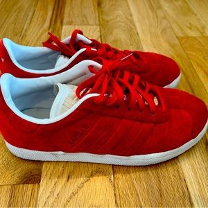 Red suede gazelles men’s size 6